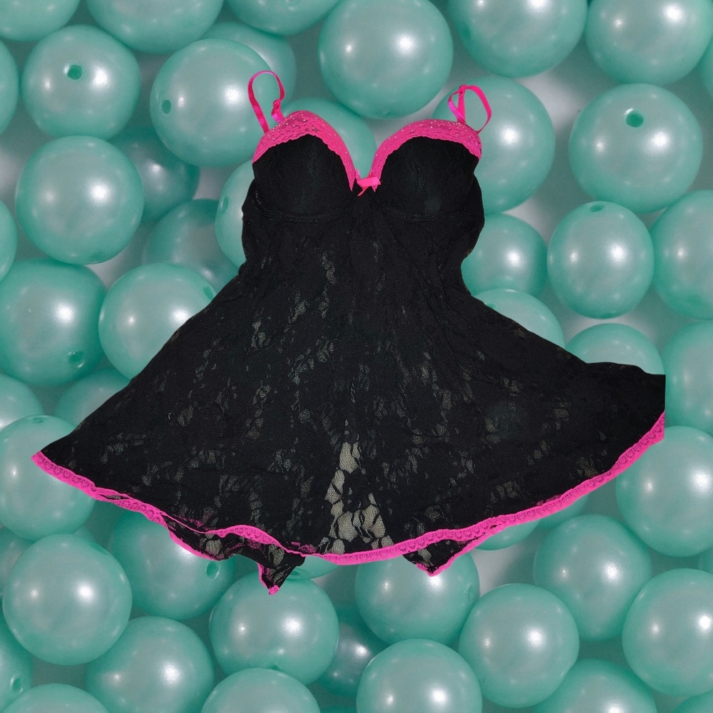 Secret Treasures Size Small Elegant Black and Pink Lace Babydoll Rhinestones